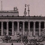 Historische Postkarte mit Ansicht des Alten Museums am Lustgarten in Berlin-Mitte auf der Spreeinsel (Museumsinsel), die als Feldpost 1917 von Berlin nach Bortfeld bei Braunschweig verschickt worden ist