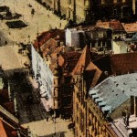 Historische, kolorierte Postkarte mit der Abbildung des Berliner Zentrums mit Stadtschloss, Dom sowie Wohn- und Geschäftsblöcken vom Roten Rathaus aus betrachtet. Die Karte wurde am 14.1.2014 versendet.