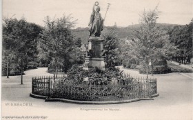 Historische Ansichtskarte vom Kriegerdenkmal im Nerotal in Wiesbaden, gelaufen 1904