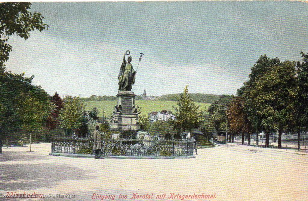 Historische Postkarte mit Ansicht des Kriegerdenkmals im Nerotal, Wiesbaden. Bilderhauer der Germania: Hermann Schies (1836 - 1899)