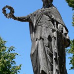 Freiheitskämpfer-Denkmal in Kirchheimbolanden mit der Figur der "Trauernden" Germania von Hermann Schies