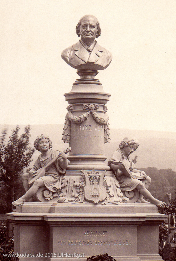 Franz Abt, Grabdenkmal auf dem Nordfriedhof in Wiesbaden (Ausschnittsvergrößerung)
