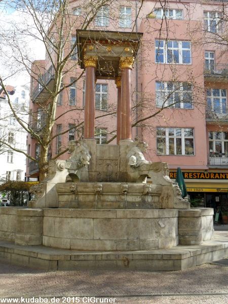 St. Georg-Brunnen in Berlin-Charlottenburg (7/41)