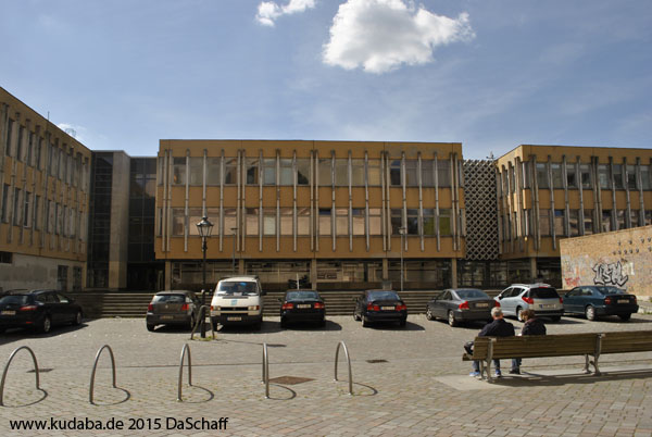 Ostfassade der Fachhochschule Potsdam.