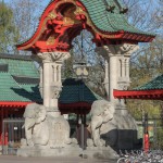 Elefantentor des Zoologischen Gartens Berlin an der Budapester Straße in Berlin-Tiergarten