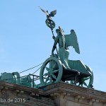 Die Quadriga auf dem Brandenburger Tor in Berlin-Mitte aus getriebenem und gegossenem Kupfer stammt von Johann Gottfried Schadow aus den Jahren 1790 - 1795 (1793)