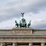 Die Quadriga auf dem Brandenburger Tor in Berlin-Mitte aus getriebenem und gegossenem Kupfer stammt von Johann Gottfried Schadow aus den Jahren 1790 - 1795 (1793)