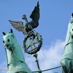 Die Quadriga auf dem Brandenburger Tor in Berlin-Mitte aus getriebenem und gegossenem Kupfer stammt von Johann Gottfried Schadow aus den Jahren 1790 - 1795 (1793)