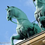 Die Quadriga auf dem Brandenburger Tor in Berlin-Mitte aus getriebenem und gegossenem Kupfer stammt von Johann Gottfried Schadow aus den Jahren 1790 - 1795 (1793)