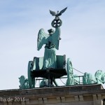 Die Quadriga auf dem Brandenburger Tor in Berlin-Mitte aus getriebenem und gegossenem Kupfer stammt von Johann Gottfried Schadow aus den Jahren 1790 - 1795 (1793)