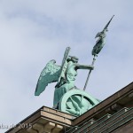 Die Quadriga auf dem Brandenburger Tor in Berlin-Mitte aus getriebenem und gegossenem Kupfer stammt von Johann Gottfried Schadow aus den Jahren 1790 - 1795 (1793)