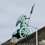 Die Quadriga auf dem Brandenburger Tor in Berlin-Mitte aus getriebenem und gegossenem Kupfer stammt von Johann Gottfried Schadow aus den Jahren 1790 - 1795 (1793)