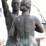 Skulpturengruppe “Mars und Venus” von Georg Kolbe im Kolbe-Hain in Westend, Berlin-Charlottenburg, Nachguss von 1963 aus der Bildgießerei Noack, Berlin. Zustand: Dezember 2015.