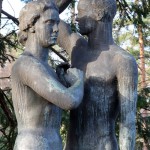 Skulpturengruppe “Mars und Venus” von Georg Kolbe im Kolbe-Hain in Westend, Berlin-Charlottenburg, Nachguss von 1963 aus der Bildgießerei Noack, Berlin. Zustand: Dezember 2015.